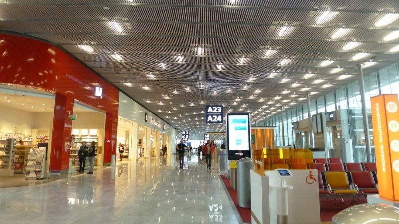 Air Corsica ORY Terminal – Paris Orly Airport