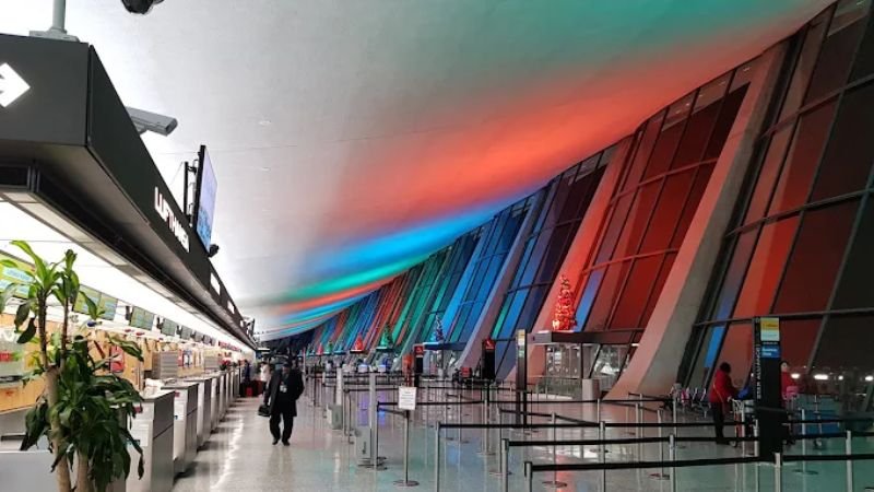 Air France IAD Terminal – Dulles International Airport