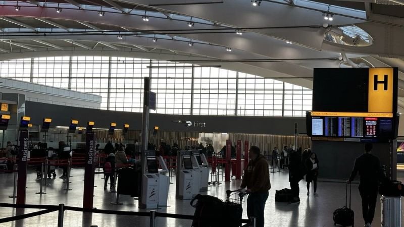 British Airways CMF Terminal – Chambéry Savoie Mont Blanc Airport
