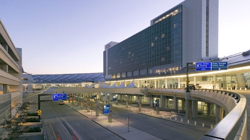 British Airways DFW Terminal – Dallas Fort Worth International Airport