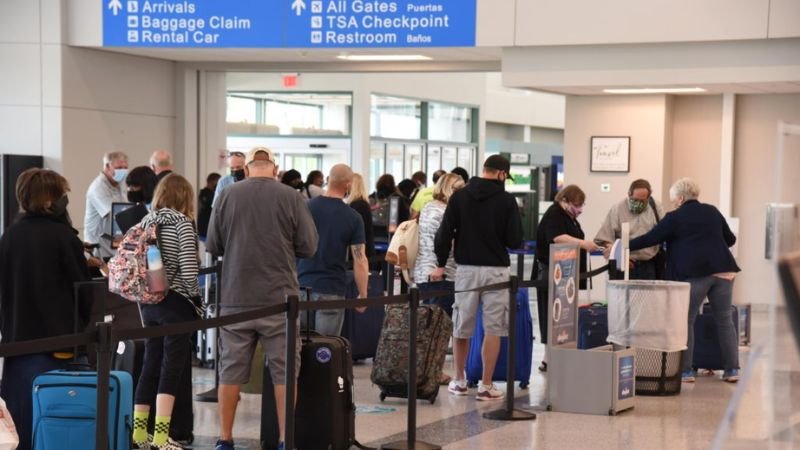 Qatar Airways Chicago Rockford International Airport – RFD Terminal