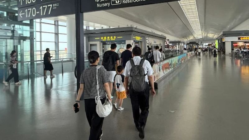 China United Airlines NKG Terminal – Nanjing Lukou Airport