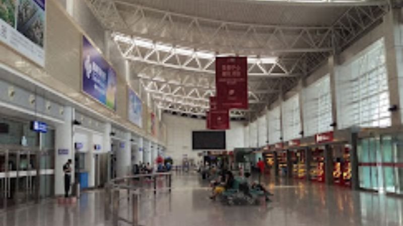 China United Airlines UYN Terminal – Yulin Yuyang Airport