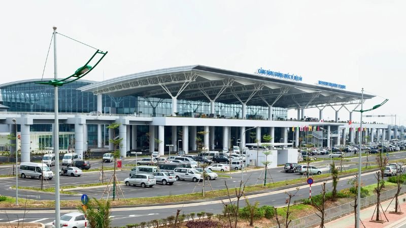 Emirates Airlines Noi Bai International Airport – HAN Terminal