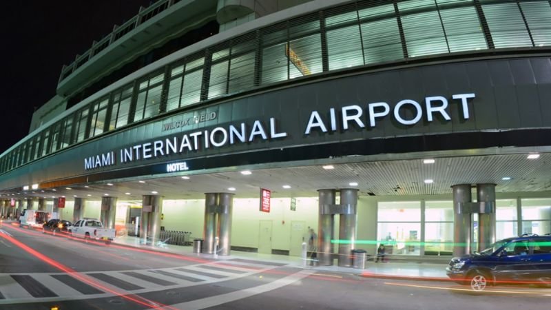 Emirates Airlines MIA Terminal – Miami International Airport