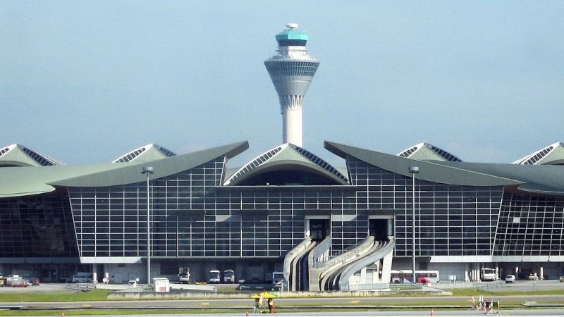 Shanghai Airlines KUL Terminal – Kuala Lumpur International Airport