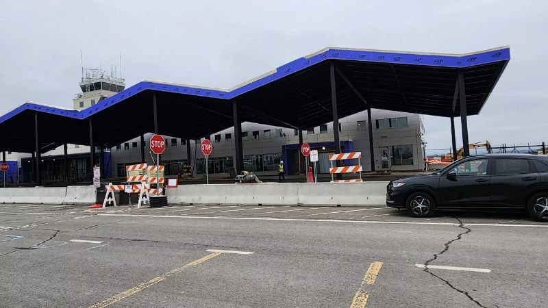 Avelo Airlines BGM Terminal – Greater Binghamton Airport