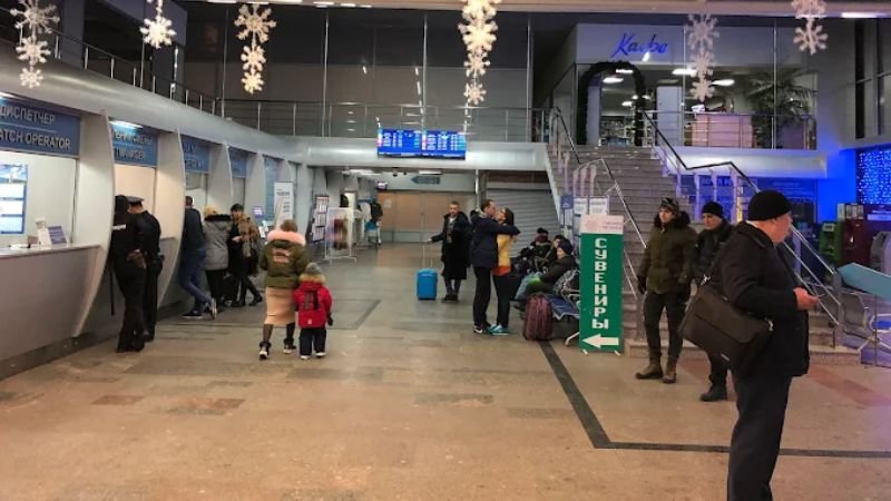 Ikar Airlines REN Terminal