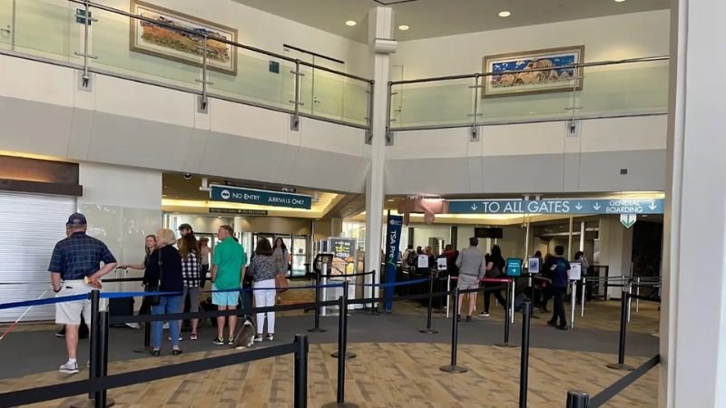 Mesa Airlines PSP Terminal – Palm Springs International Airport