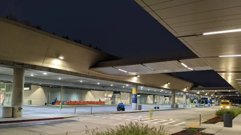 Mesa Airlines SDF Terminal