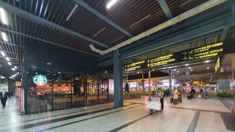 Spring Airlines SGN Terminal
