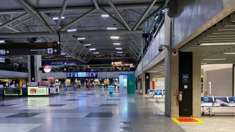 Total Linhas Aéreas CWB Terminal