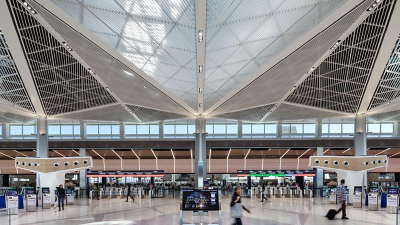 United Airlines EWR Terminal