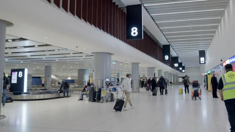 United Airlines PKB Terminal – Wood County Regional Airport