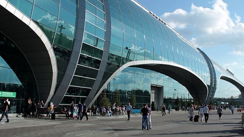 Yamal Airlines DME Terminal