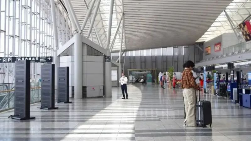 ANA Wings SDJ Terminal