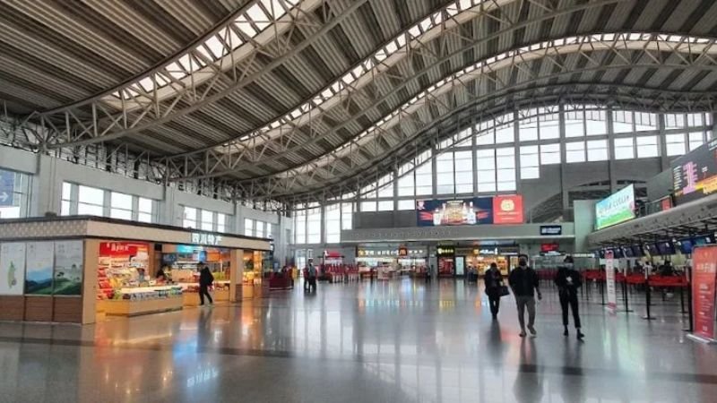 Avianca Airlines NQU Terminal – Reyes Murillo Airport