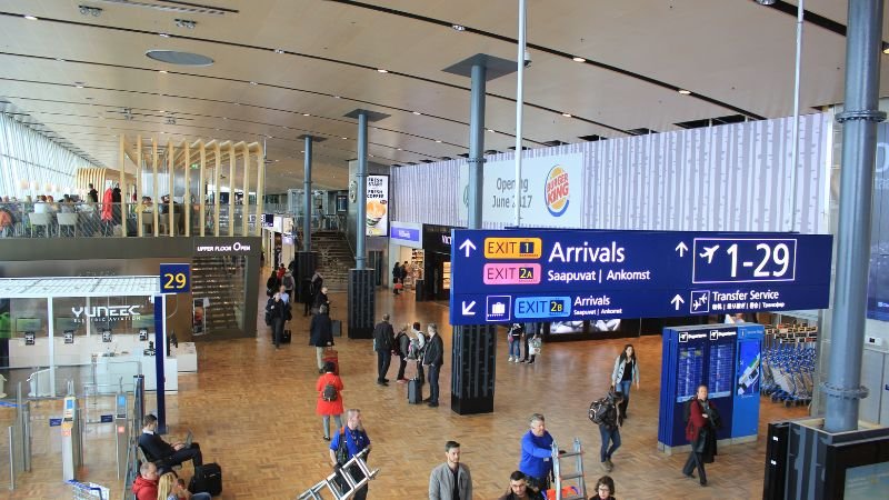 Juneyao Air HEL Terminal – Helsinki Airport