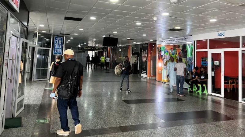 ValueJet Airlines LOS Terminal